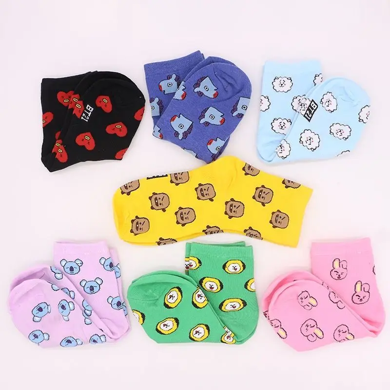 BT21 Koya RJ Cooky Shooky Tata - огляд і ціна Anime Cosplay Couple